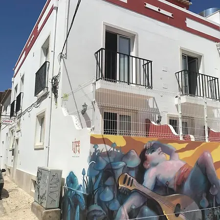 Cloud 9 Hostel