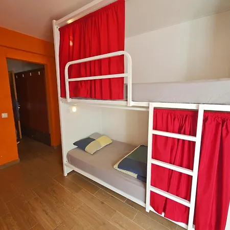 Cloud 9 Hostal